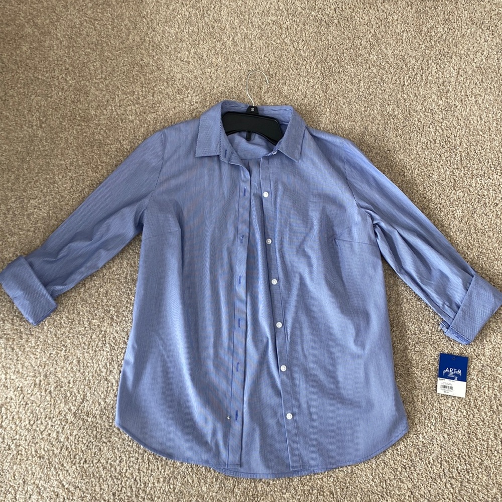 Blue pin stripe button down long sleeve shirt